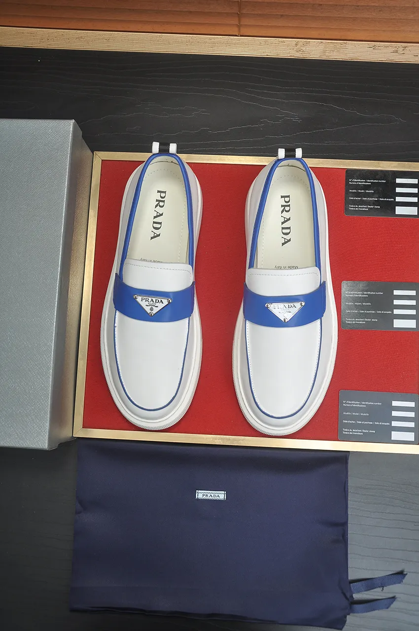 Men's shoes 💰580💶 [PRADA] Top original items, new seasonal styles, high-quality original items, top-grade high-mercerized cowhide combined with original breathable fabric + imported glue, imported stretch fabric inside with original cowhide feet, original thick outsole! Quality guaranteed! Code 38-45 (45 customized)